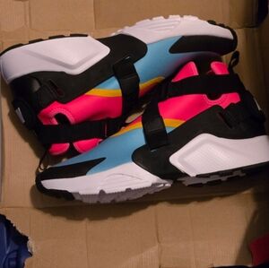 Nike Women's Sneakers - Pink, Blue, Black